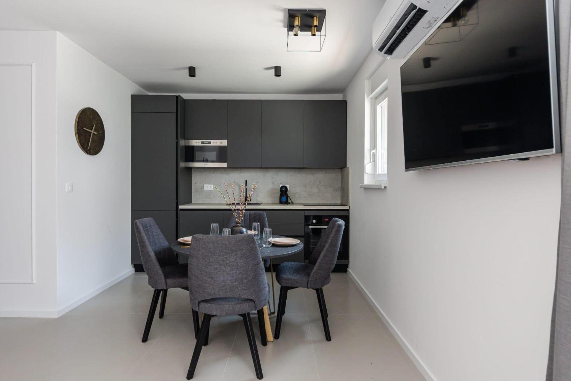 Apartments Antico Trogir Exterior photo